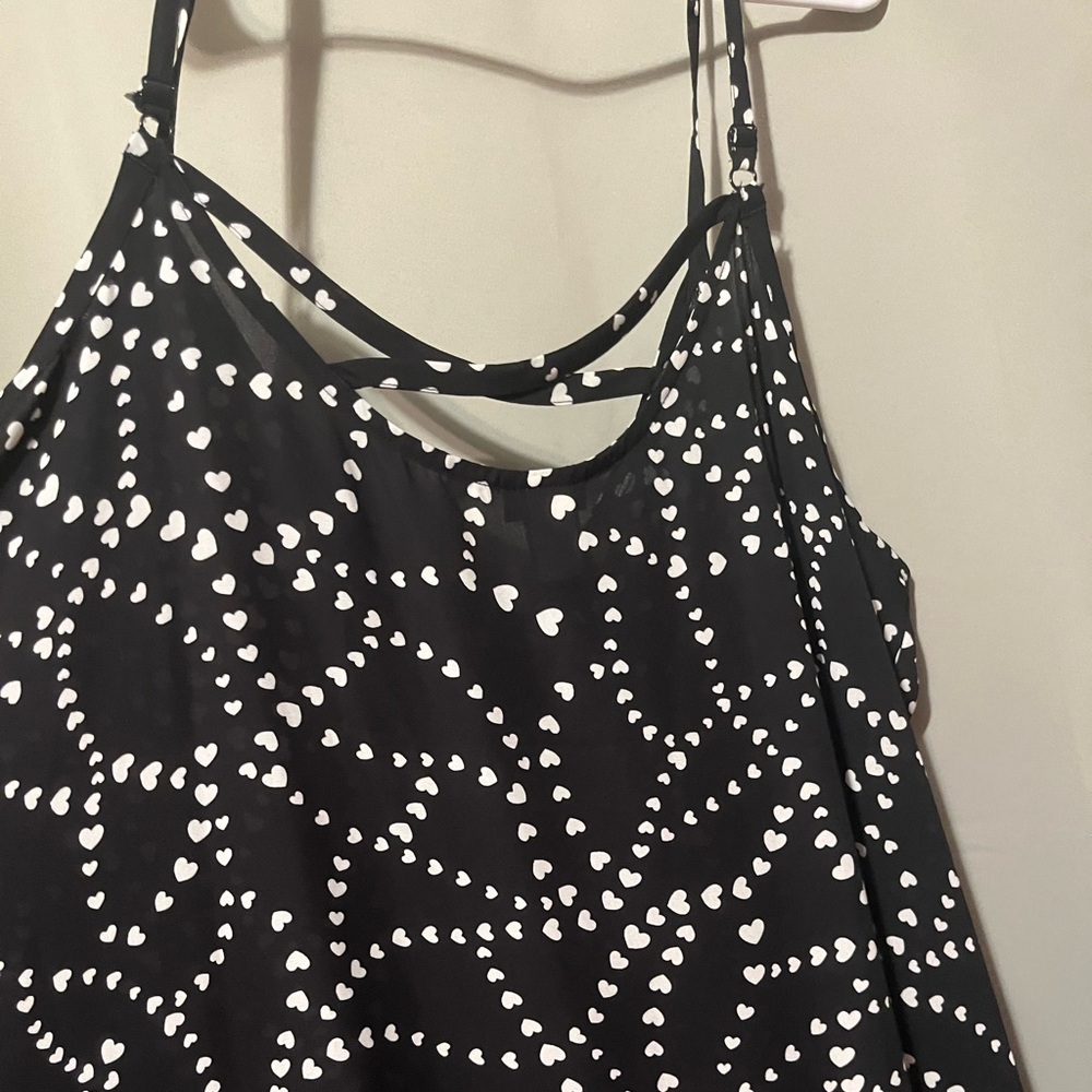 Black with hearts NWOT